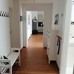 Luise Mit 4-zimmer, Balkon, 127qm
