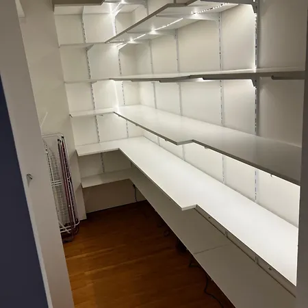 Luise Mit 4-zimmer, Balkon, 127qm Lägenhet