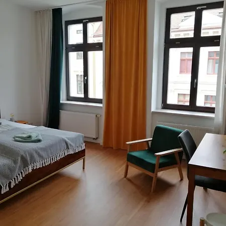 Luise Mit 4-zimmer, Balkon, 127qm * Gorlitz