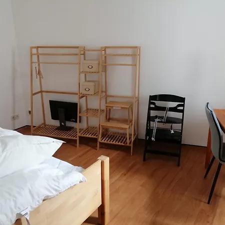Luise Mit 4-zimmer, Balkon, 127qm * Görlitz