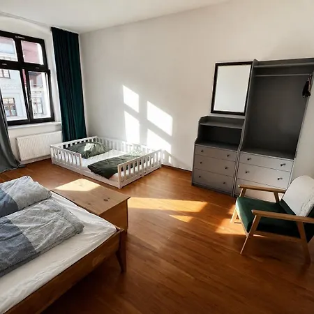 Lägenhet Luise Mit 4-zimmer, Balkon, 127qm Görlitz
